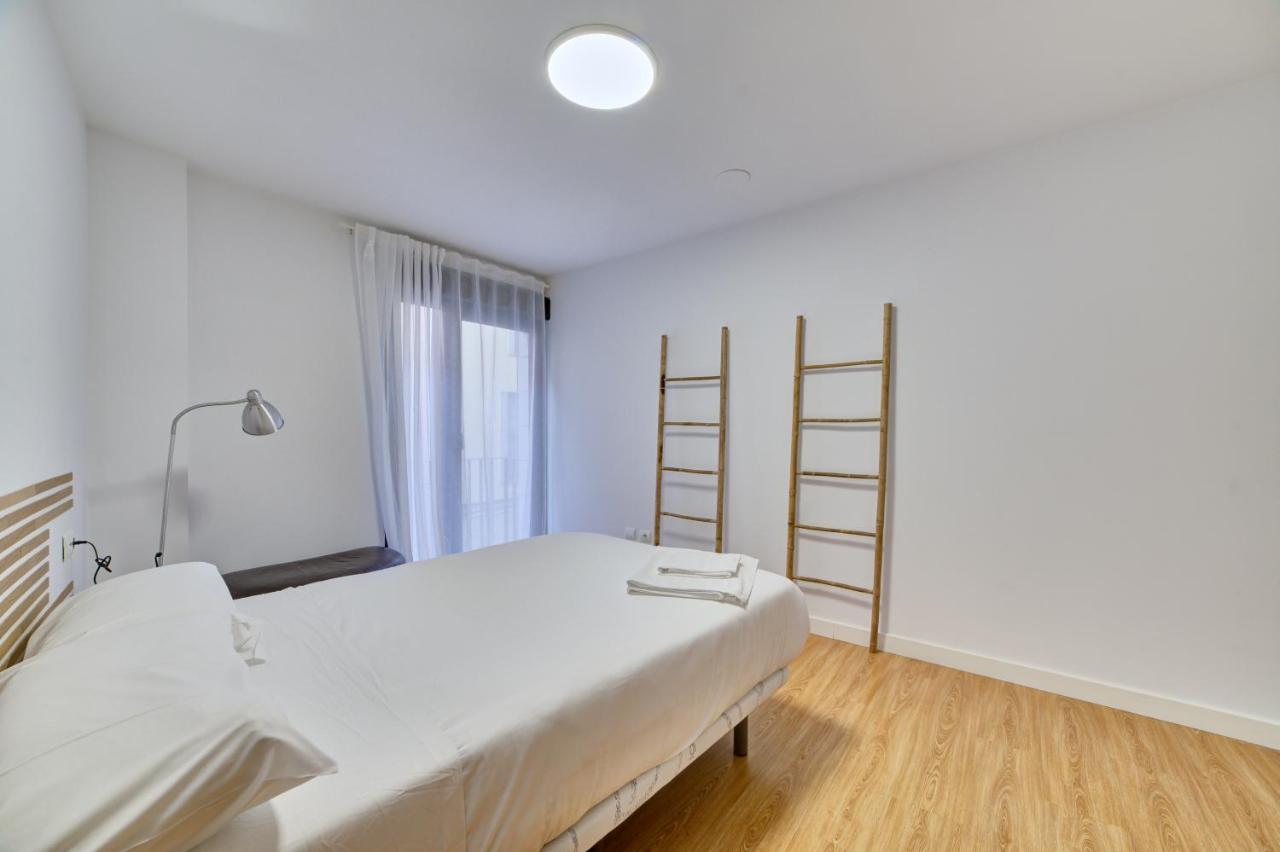 Apartamento El Lobo By Clabao ログローニョ エクステリア 写真